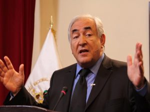 El FMI y el CIES recibieron más de 900 preguntas de universitarios de la región