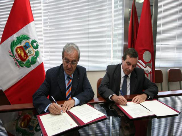 Firma del Acuerdo Interinstitucional JNE – CIES