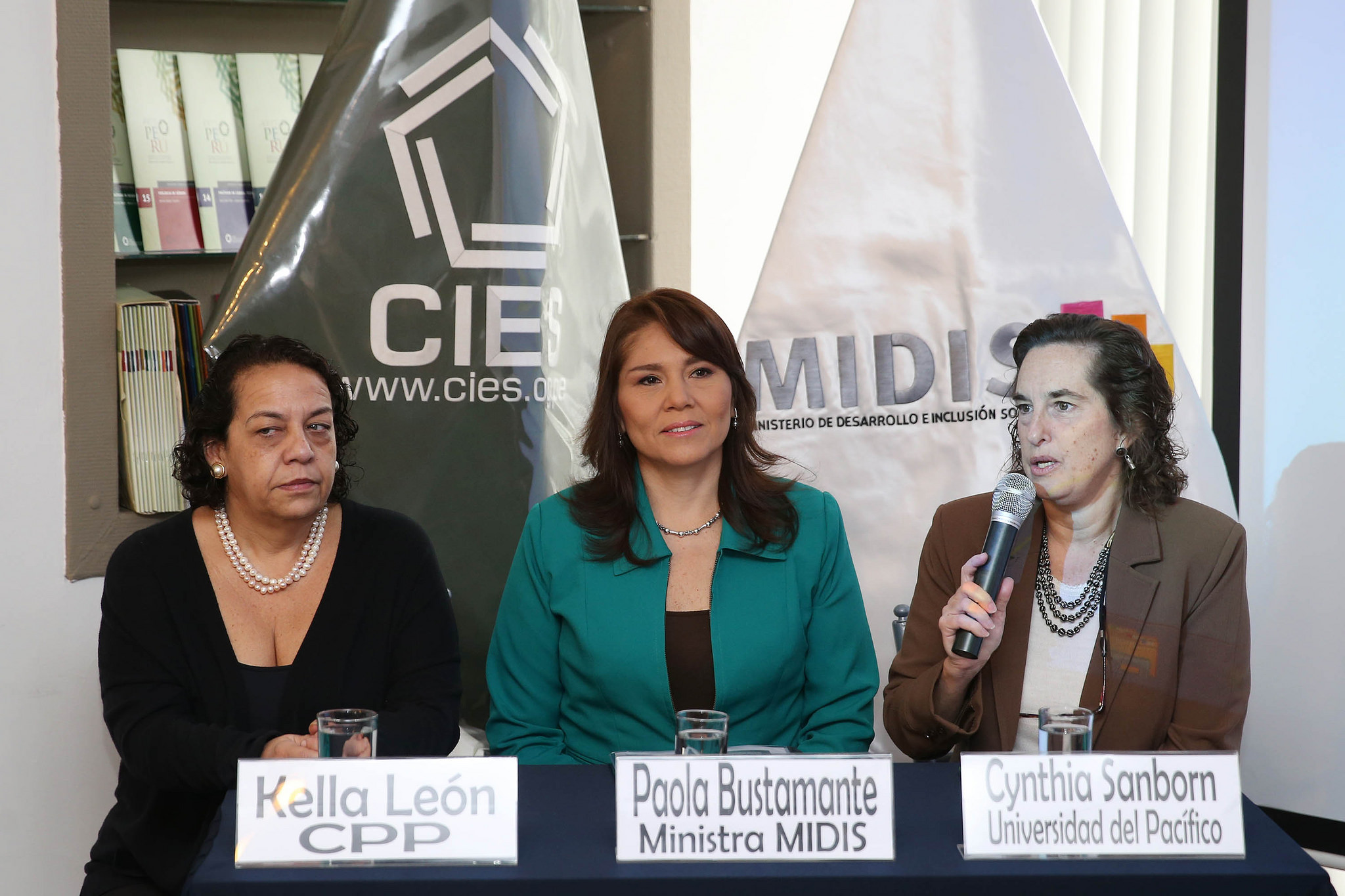 Taller de prensa: ocho retos para el MIDIS