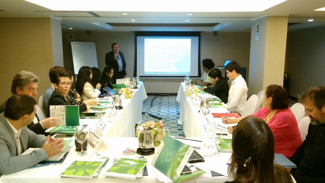 Contribución de la academia y propuestas de partidos políticos con representación parlamentaria