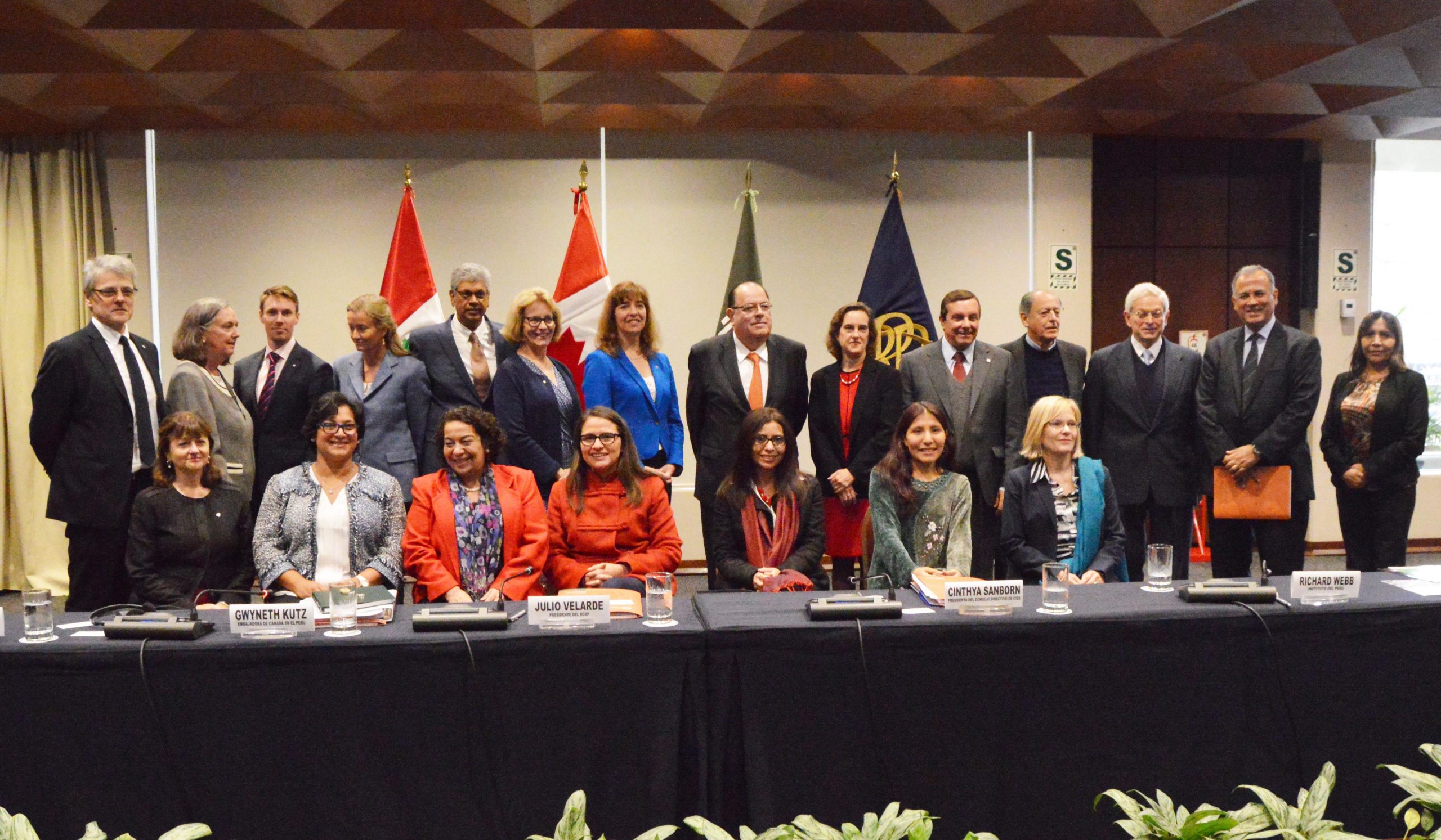 Peru receives new funds from Canada to improve research on public policies