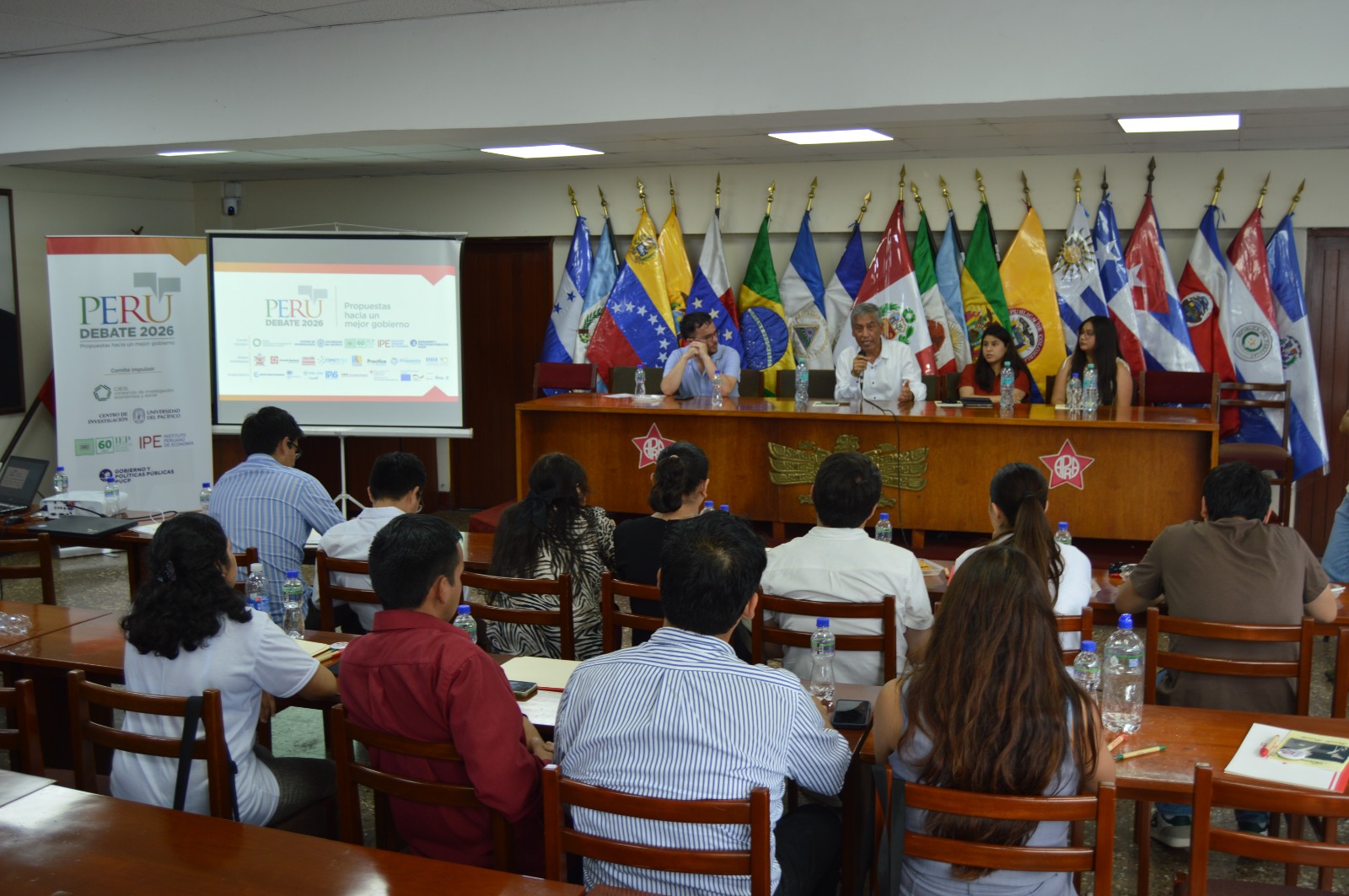 CIES presenta propuestas de políticas públicas al APRA en el marco de Perú Debate 2026