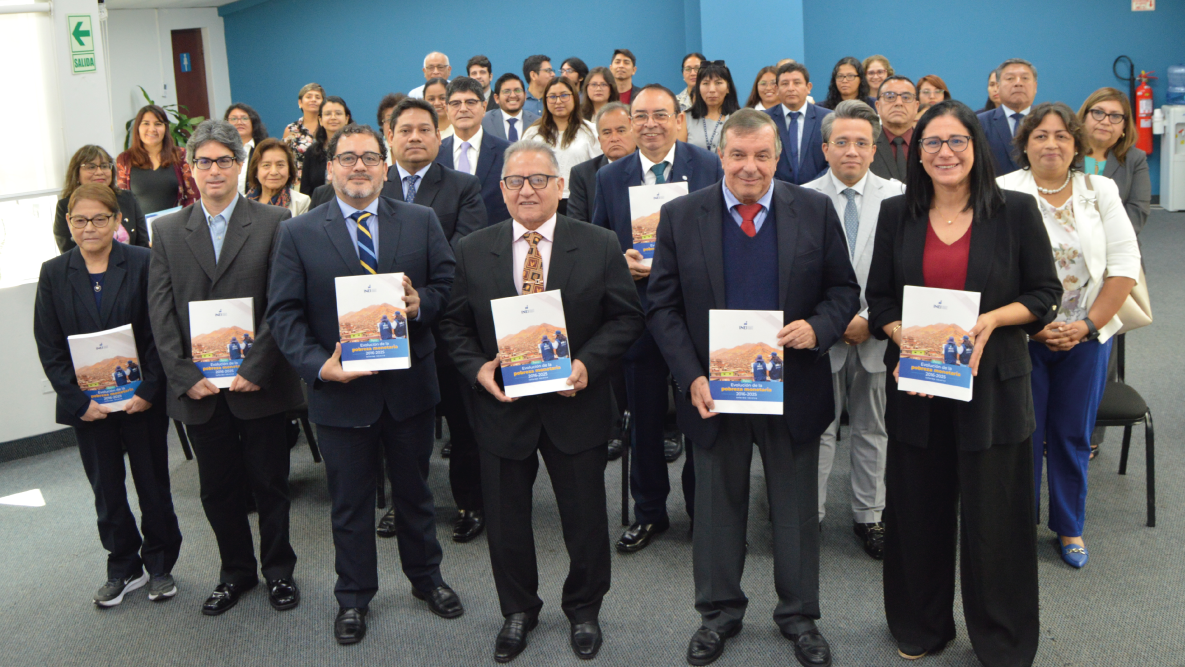 INEI, en evento con CIES, informa que la pobreza monetaria bajó al 25,7% en 2025