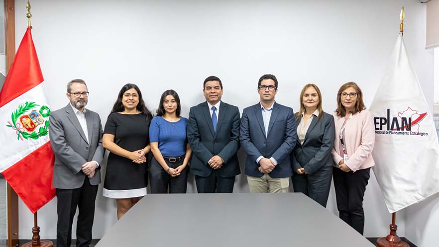 CIES presenta a CEPLAN herramientas de monitoreo y seguimiento para fortalecer la meritocracia en el servicio civil